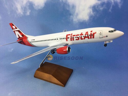 First Air / B737-400 / 1:100產品圖