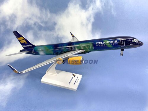 冰島航空 ICELANDAIR / B757-200 / 1:150產品圖