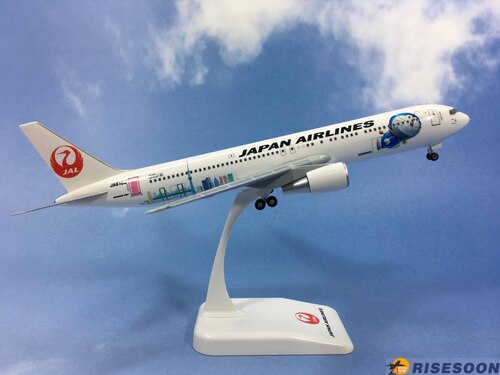 日本航空 Japan Airlines ( 哆啦A夢彩繪機 ) / B767-300 / 1:200產品圖