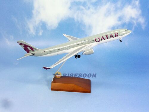 卡達航空 Qatar Airways / A330-300 / 1:200產品圖