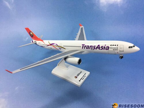 復興航空 TransAsia Airways ( 彩帶版 ) / A330-300 / 1:200產品圖