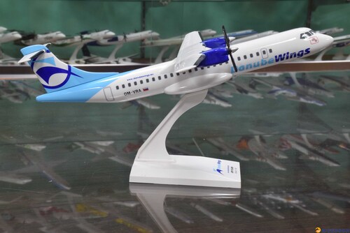 Danube Wings / ATR72-200 / 1:100  |ATR|ATR 72-200