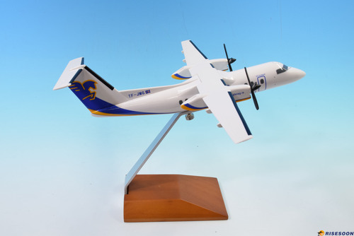 冰島航空 Air Iceland / Dash 8-200 / 1:100產品圖